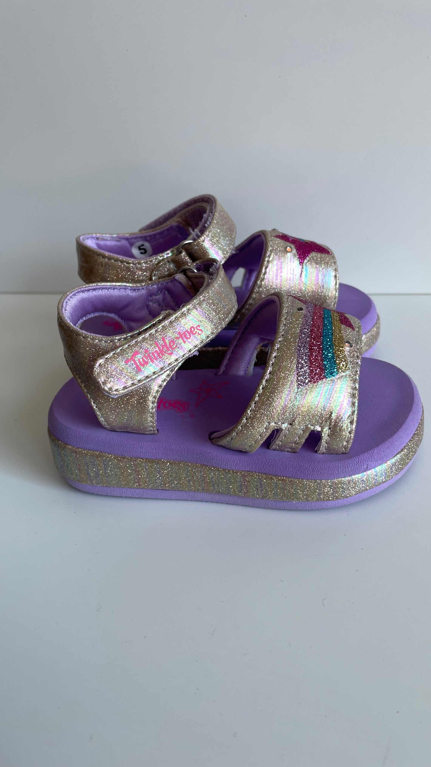 Basutės Twinkle toes