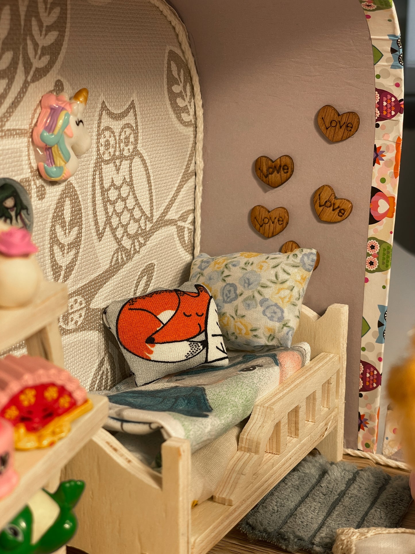 Lagaminėlis su lėlyte