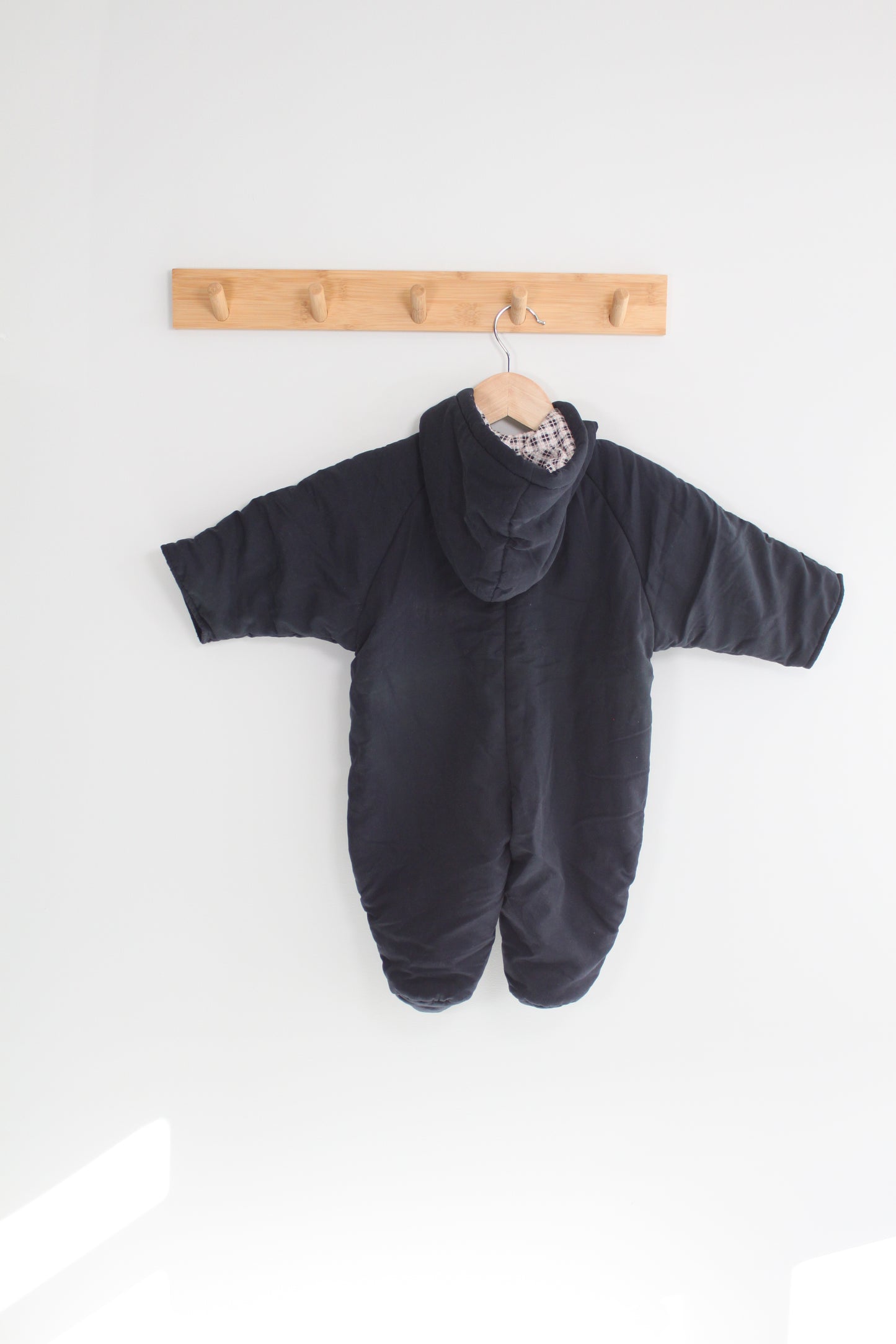 Kombinezonas Different